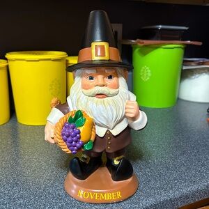 Seasonal Garden Gnomes “Mr. November”.  Stands 12” tall.🦃